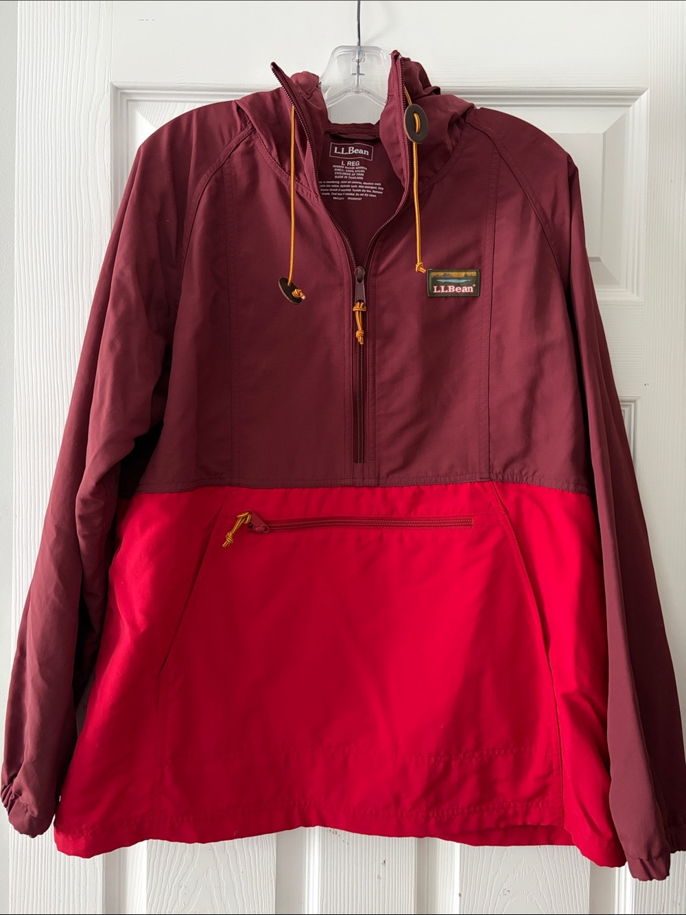 L.L. Bean Two-Tone Maroon and Red Hooded Anoroak